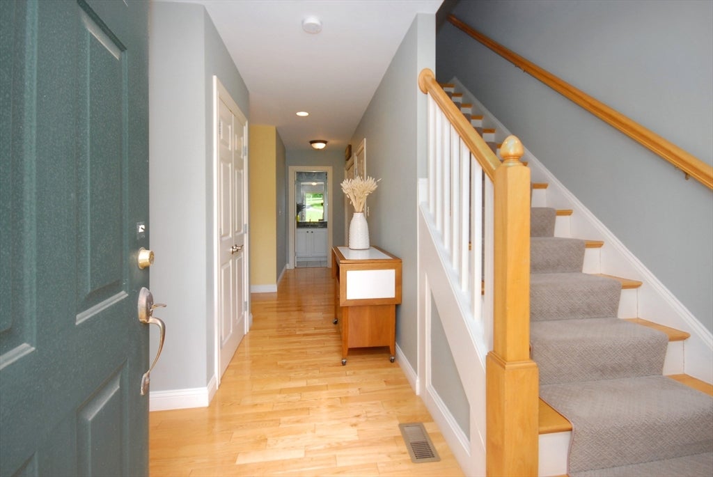 35 Lancaster County Rd #8A, Harvard, MA, 35 Lancaster County Rd #8A, Harvard, MA Photo #4