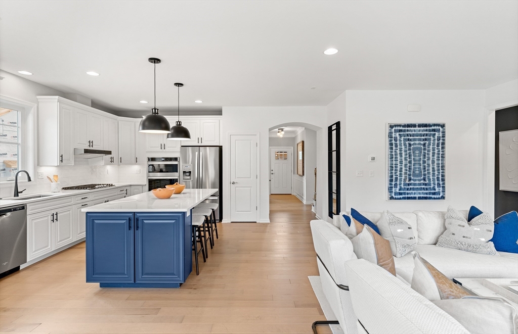 20 Lloyd Circle 3200