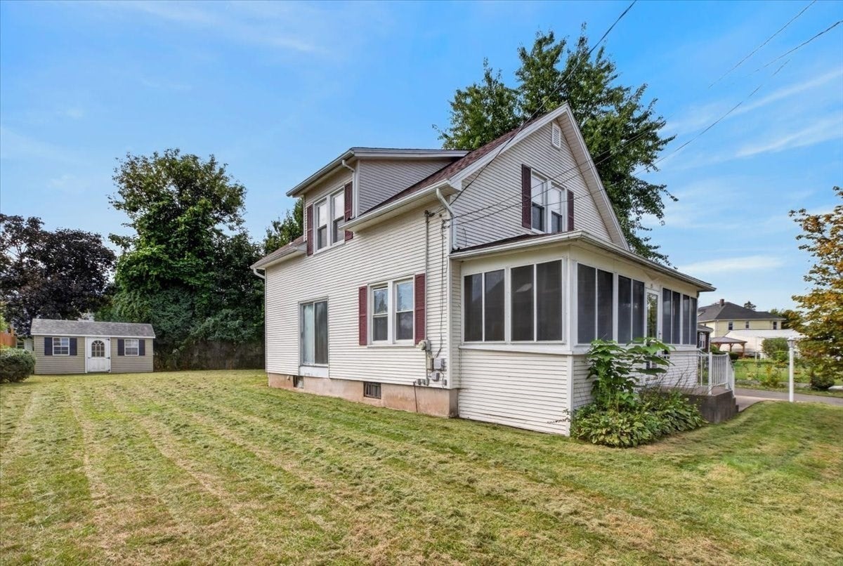35 Lorraine St