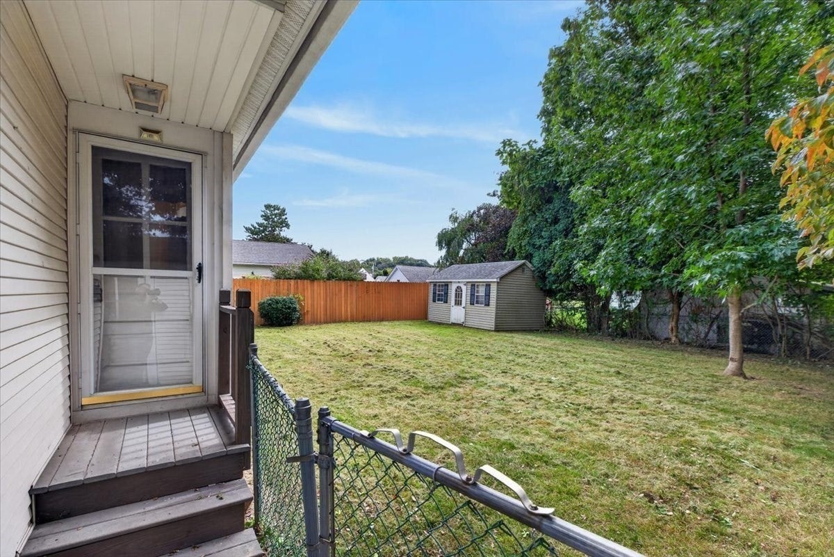 35 Lorraine St