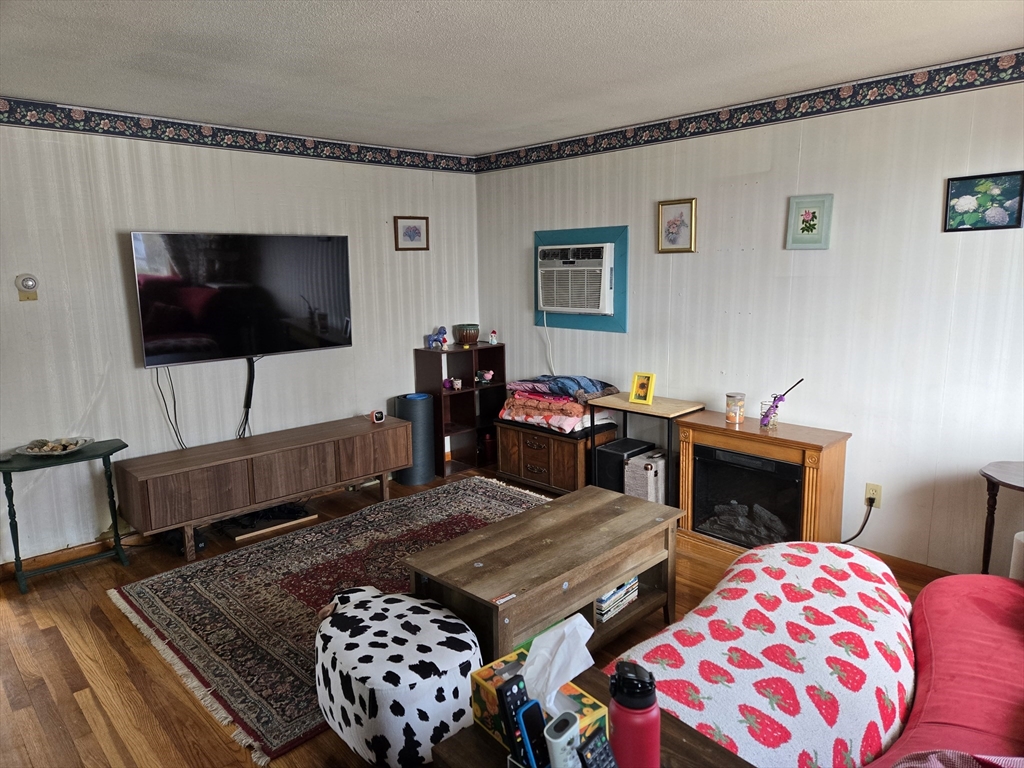 11 Vincent Ave