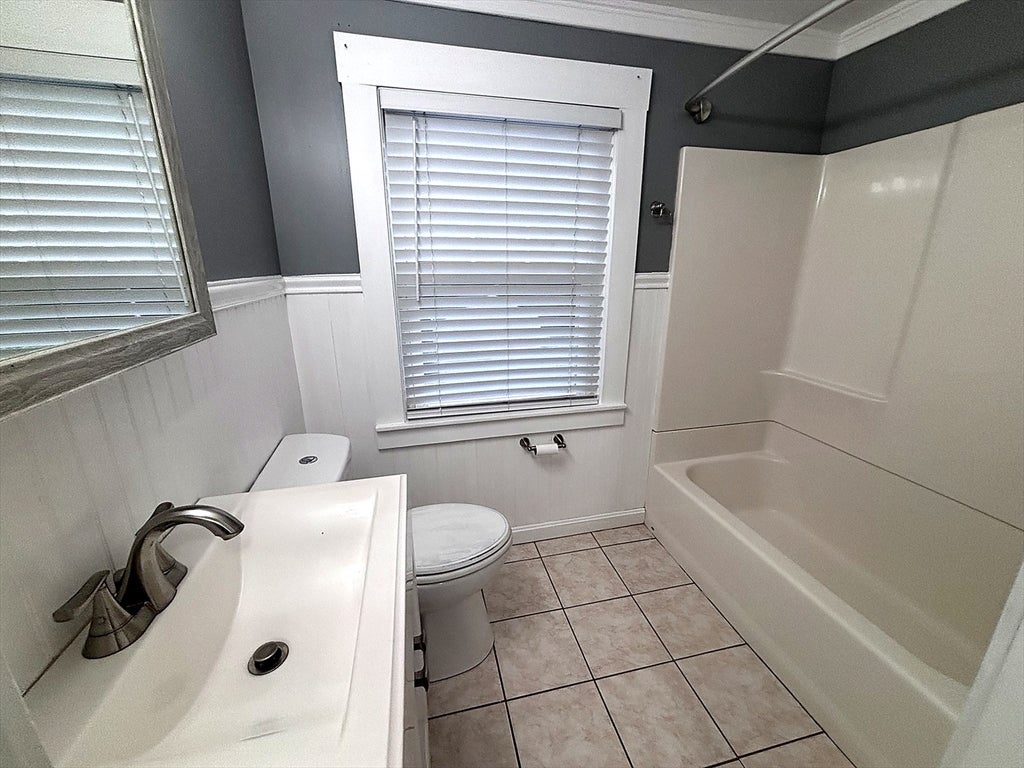48-50 Overland ST #A, Fitchburg, MA, 48-50 Overland ST #A, Fitchburg, MA Photo #11