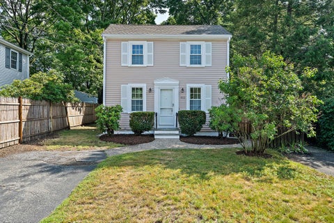 Photo of 312 Hunnewell Street #1, Needham, MA 02494 (MLS # 73547703)