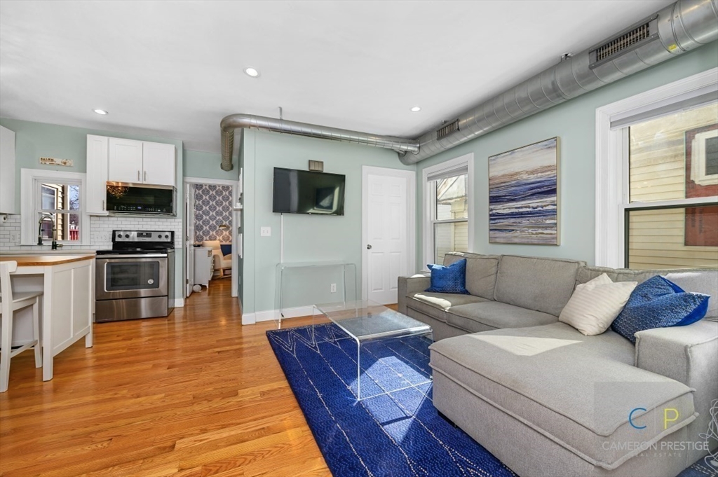 11-1/2 Mason St 2