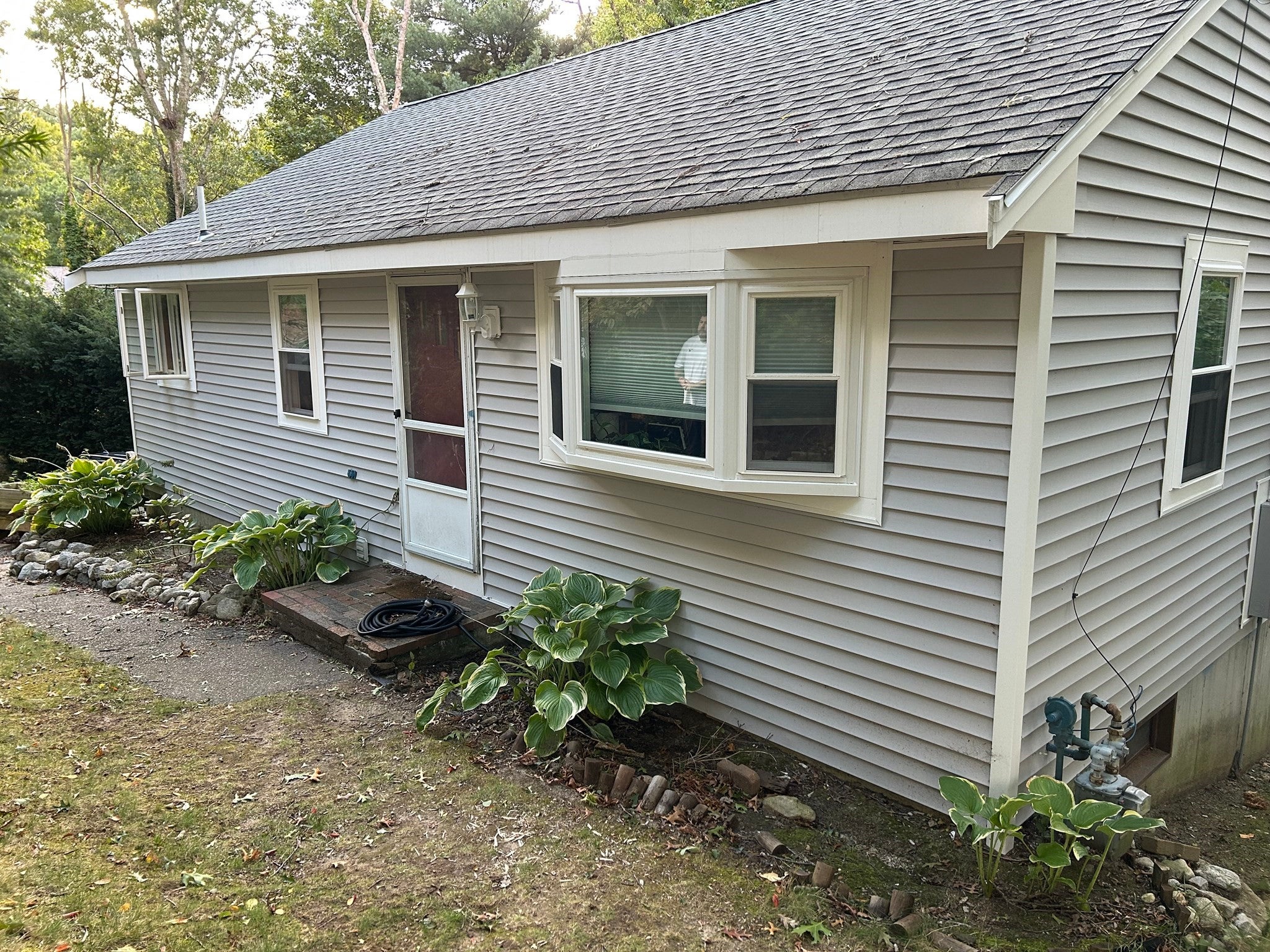 2 Grandview Dr, Plymouth, MA Photo #3