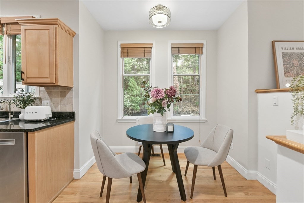 20 Pettee St #20, Newton, MA, 20 Pettee St #20, Newton, MA Photo #6
