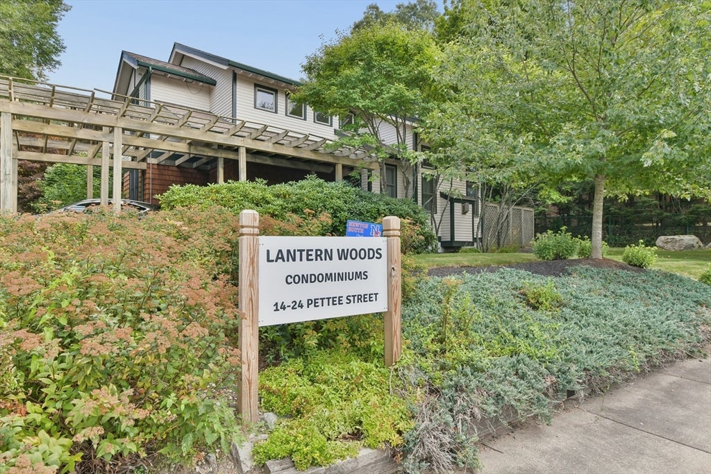 20 Pettee St #20, Newton, MA, 20 Pettee St #20, Newton, MA Photo #28