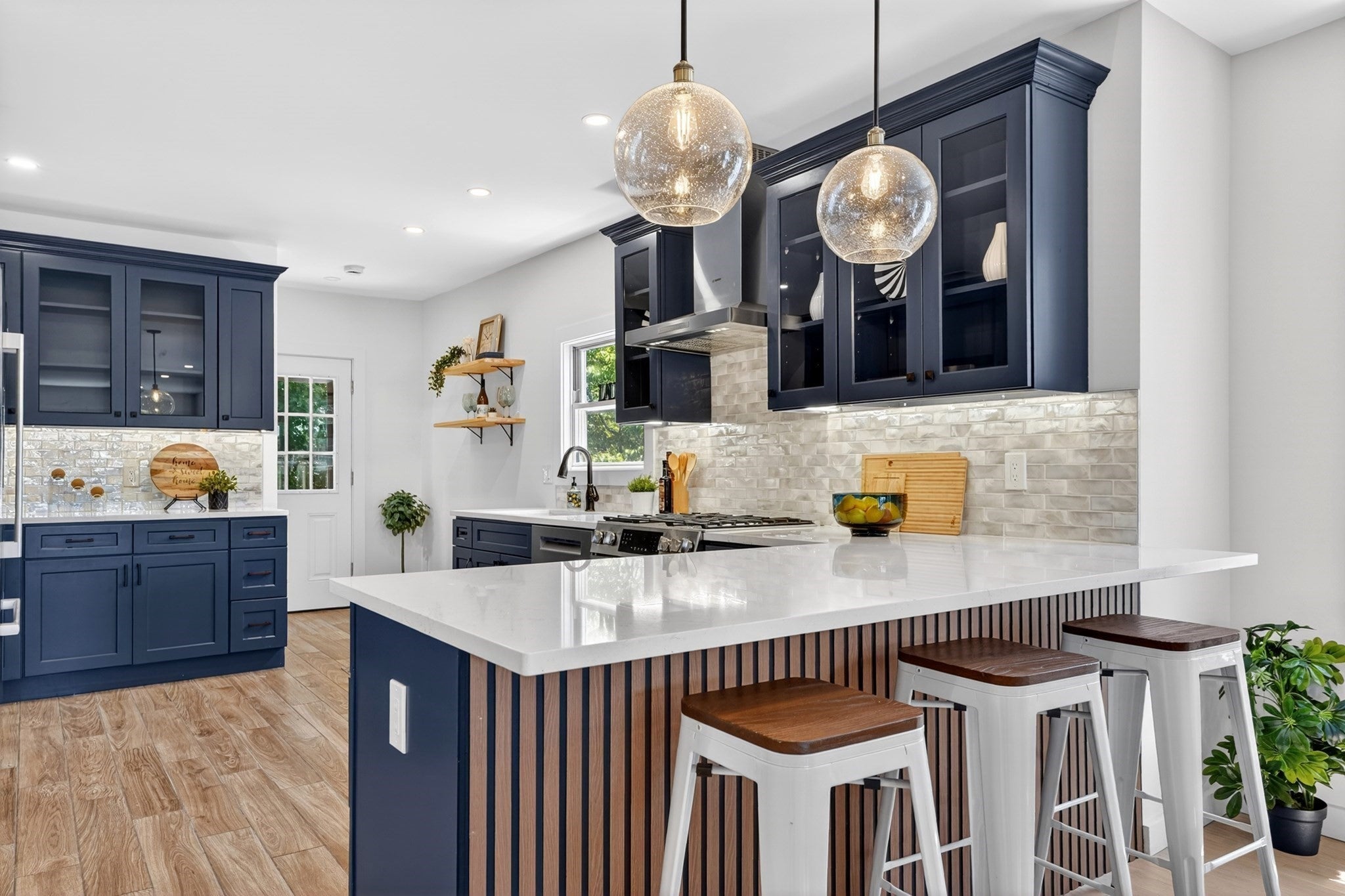 19 High St