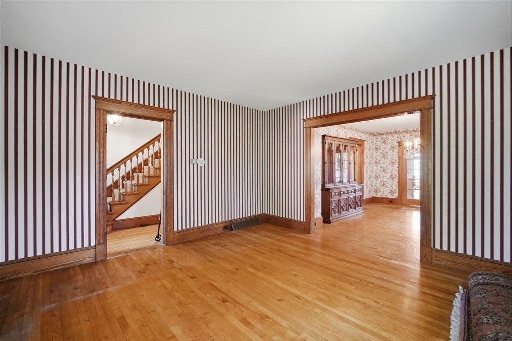 41 Cottage St, Amherst, MA, 41 Cottage St, Amherst, MA Photo #13