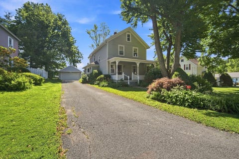 Photo of 41 Cottage St, Amherst, MA 01002 (MLS # 73561050)