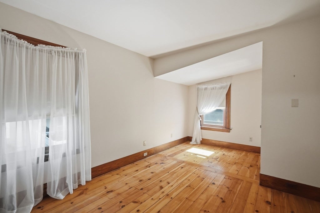 41 Cottage St, Amherst, MA, 41 Cottage St, Amherst, MA Photo #26