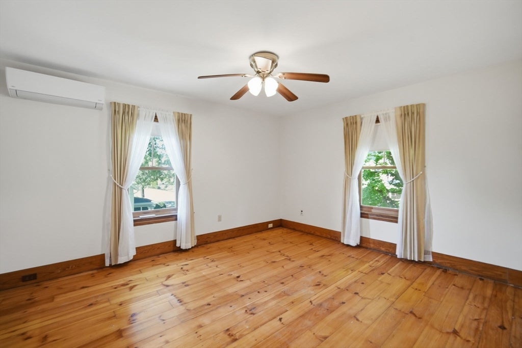 41 Cottage St, Amherst, MA, 41 Cottage St, Amherst, MA Photo #19