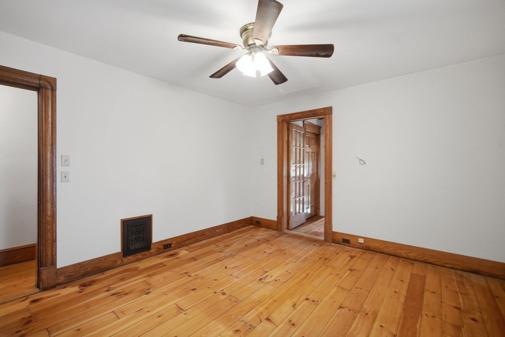 41 Cottage St, Amherst, MA, 41 Cottage St, Amherst, MA Photo #24