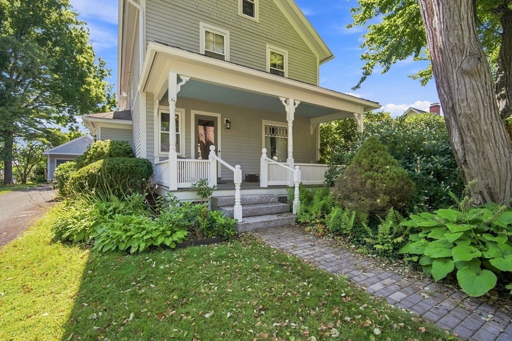 41 Cottage St
