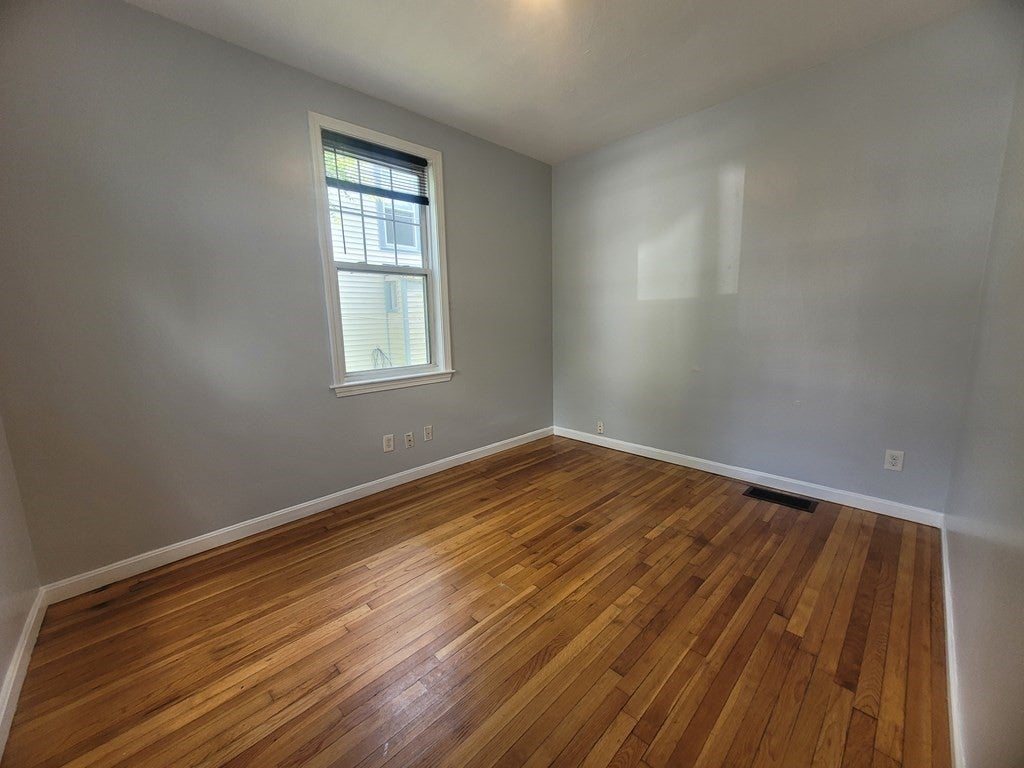 32 Cedar Street #left, Boston, MA, 32 Cedar Street #left, Boston, MA Photo #17