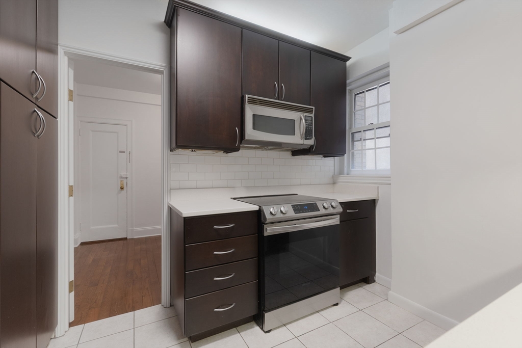 180 Commonwealth Ave 15