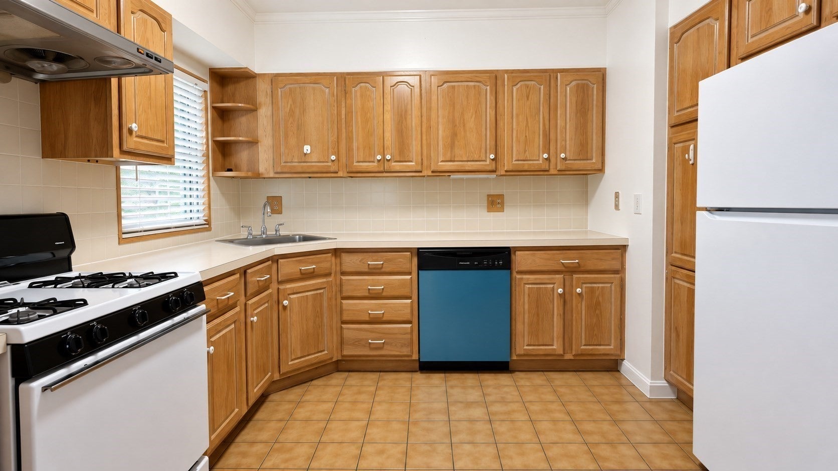 36 Saint Edward Rd 3