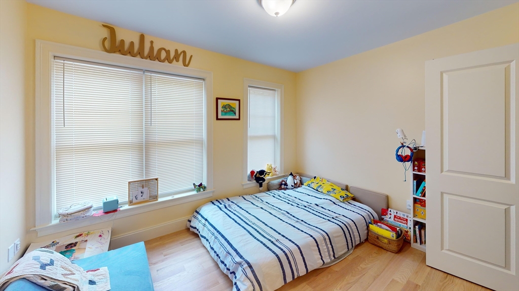 5165 Washington ST #7, Boston, MA Photo #6
