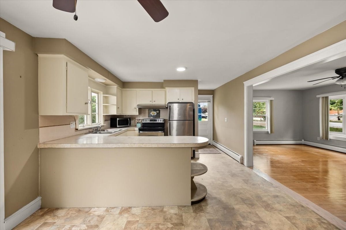 1189 Bark St, Swansea, MA, 1189 Bark St, Swansea, MA Photo #11
