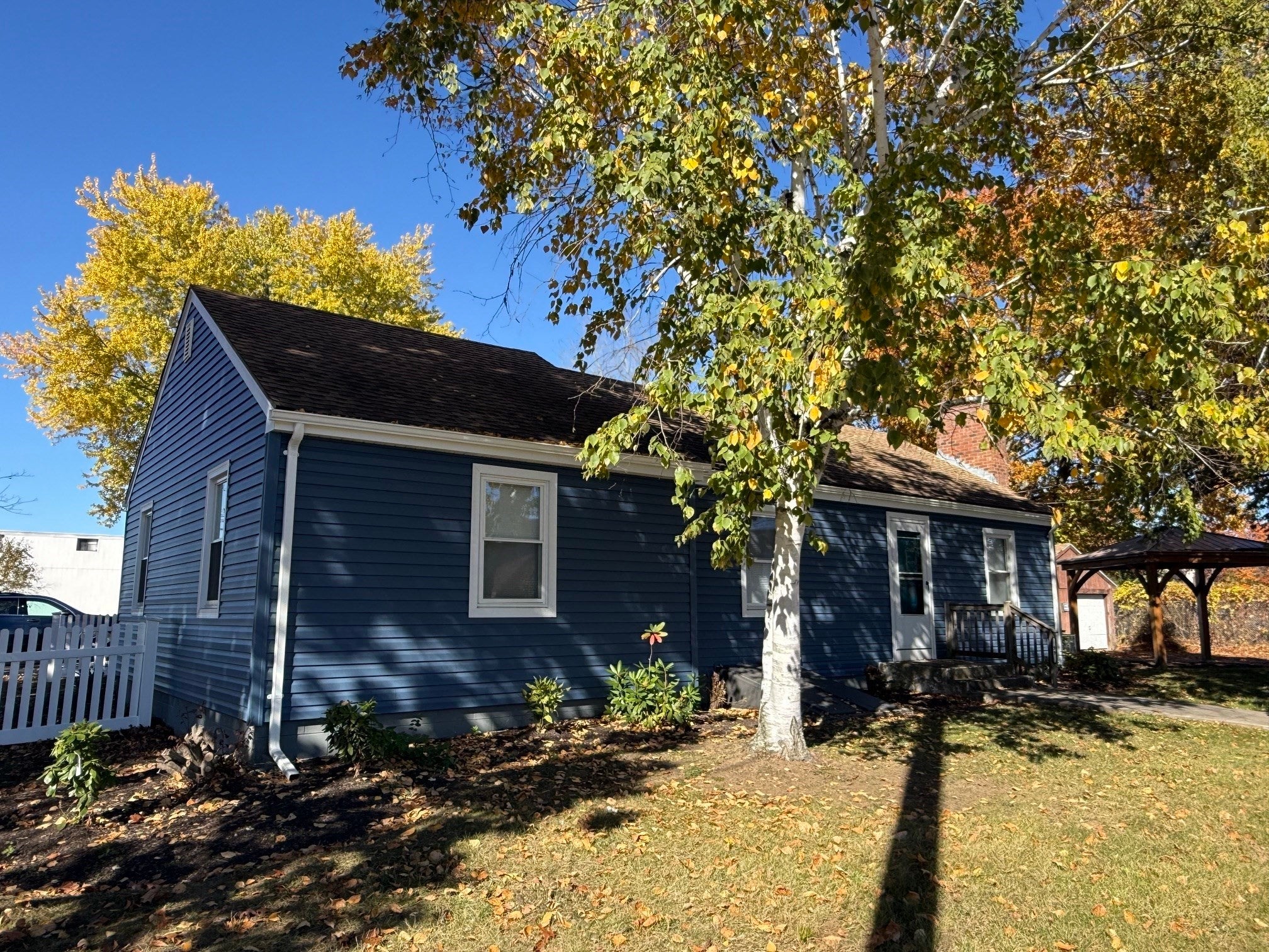 99 Springdale Rd