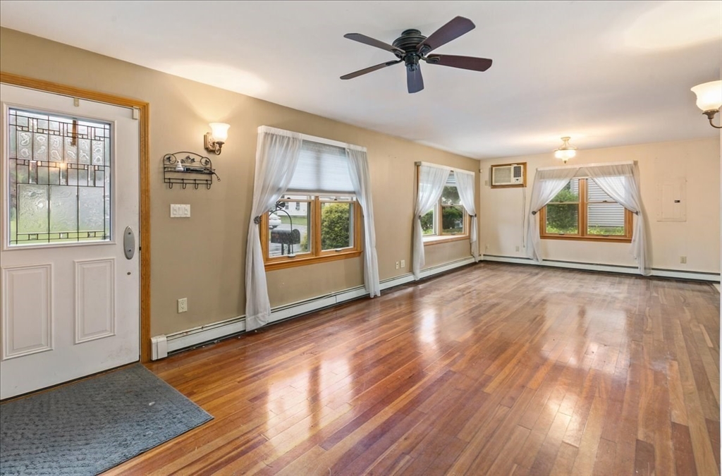 43 Sherman Ave
