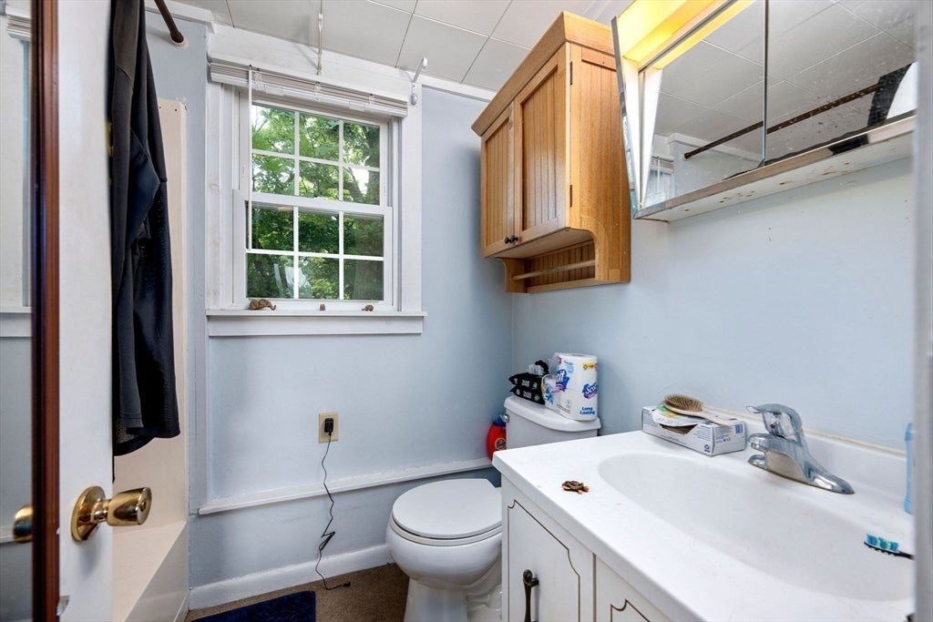 37 School St, Barnstable, MA Photo #21