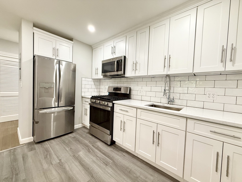 135 Granite Ave 23