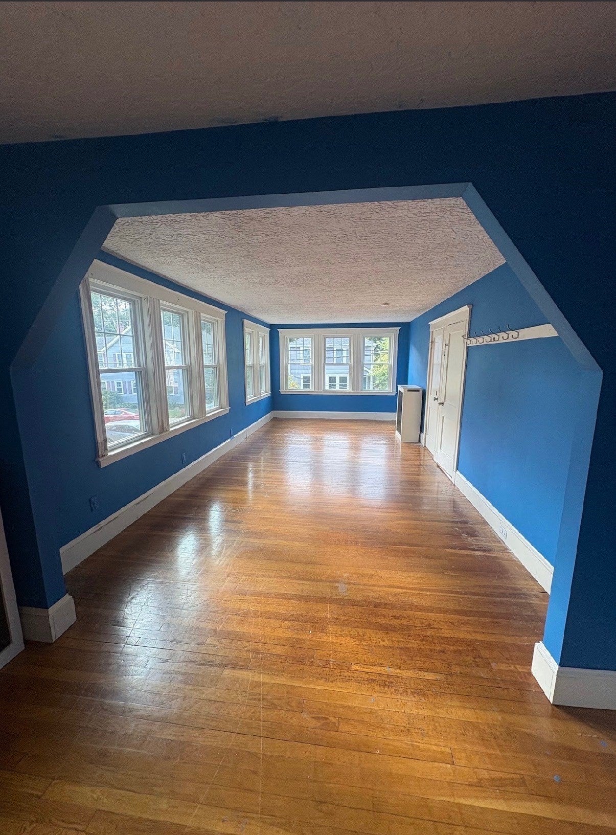 105 Warwick Rd #2, Newton, MA, 105 Warwick Rd #2, Newton, MA Photo #2