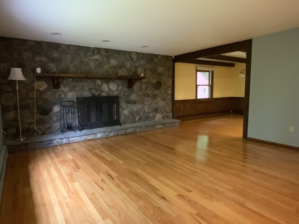 279 North Rd