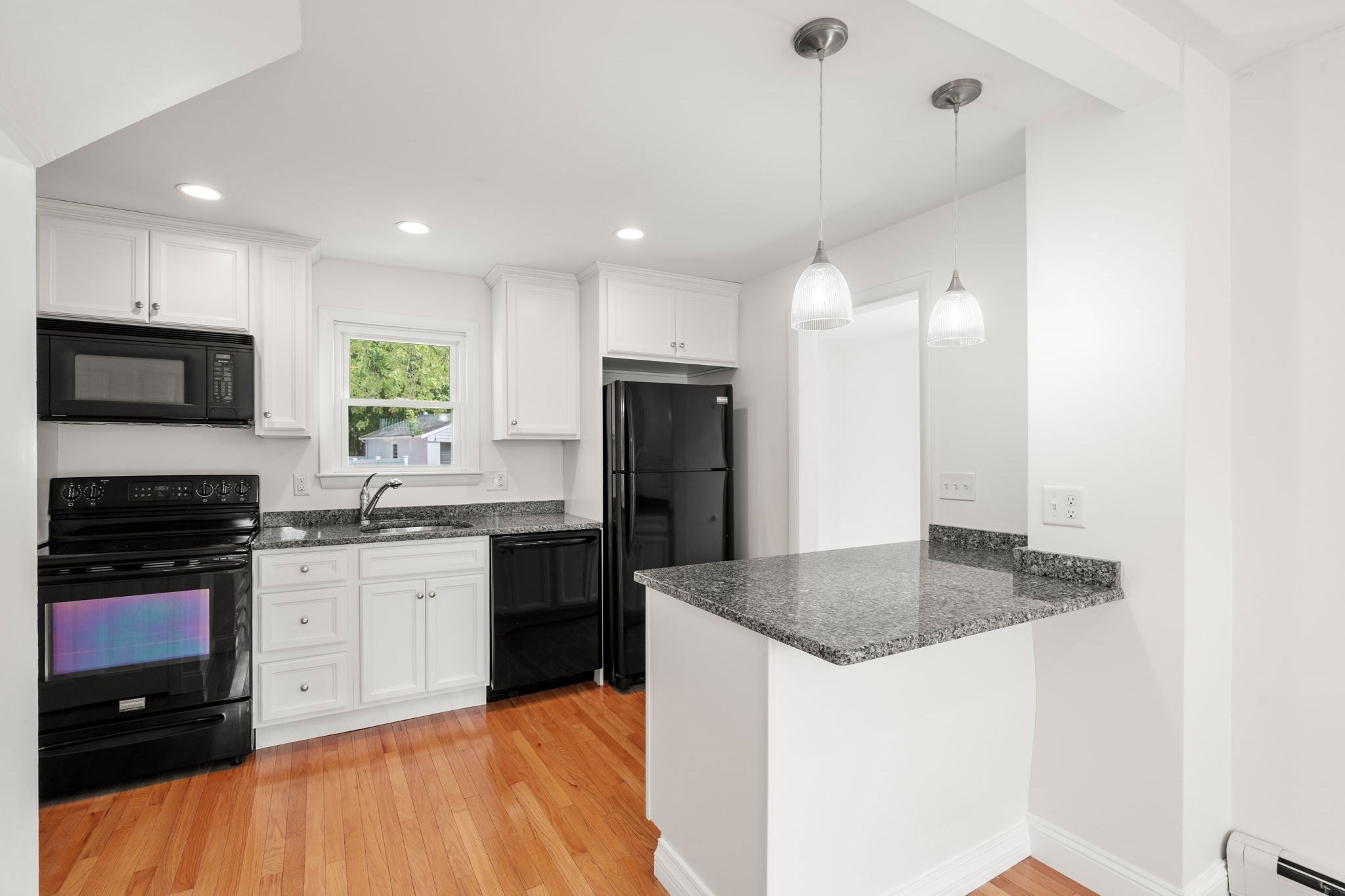 45 Holbrook Rd, Weymouth, MA Photo #10