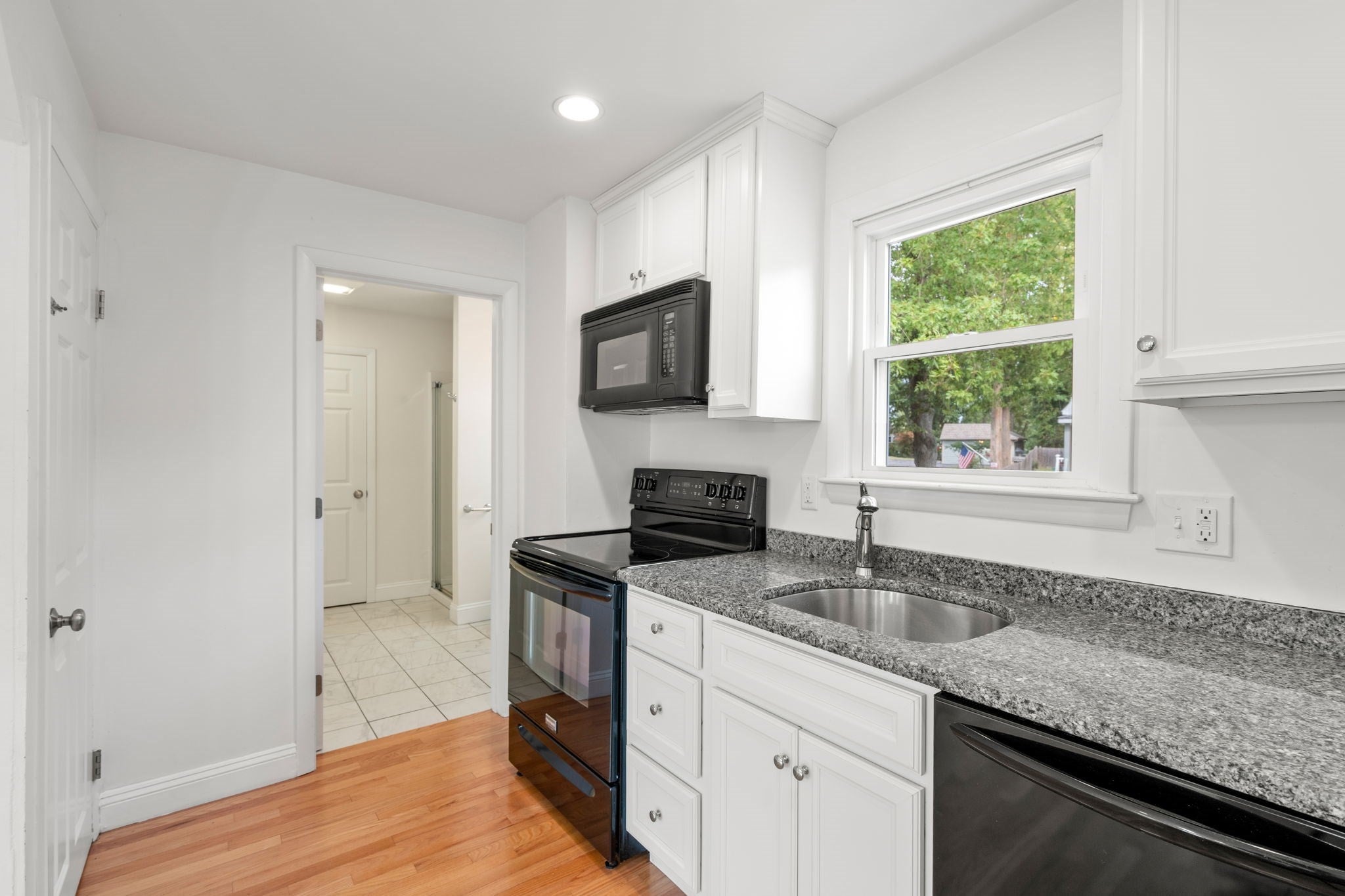 45 Holbrook Rd, Weymouth, MA Photo #12