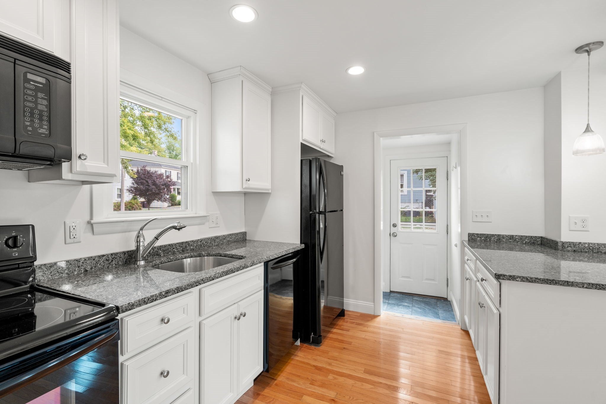 45 Holbrook Rd, Weymouth, MA Photo #11