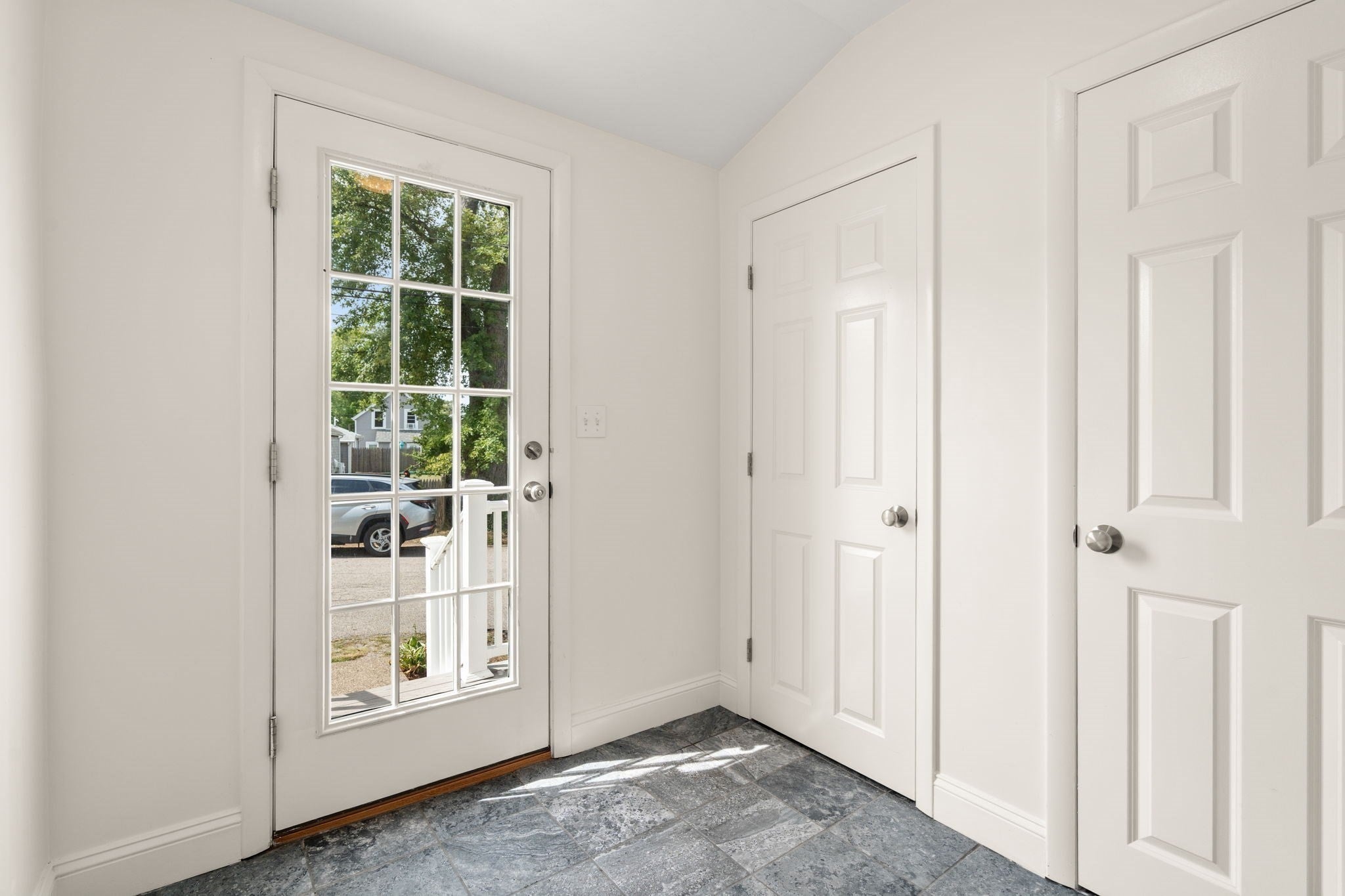 45 Holbrook Rd, Weymouth, MA Photo #2