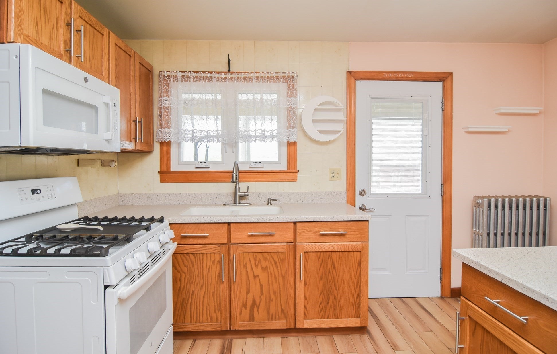38 Pleasant St, Ware, MA, 38 Pleasant St, Ware, MA Photo #24