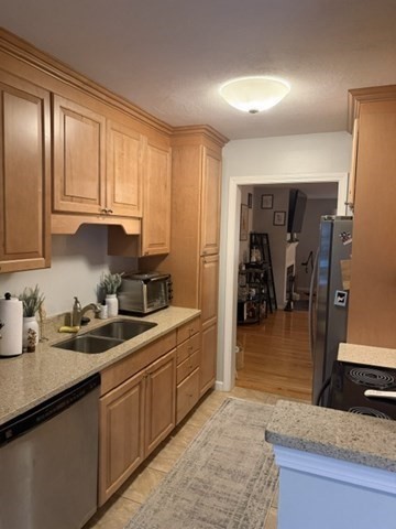 16 Stallbrook Rd 16