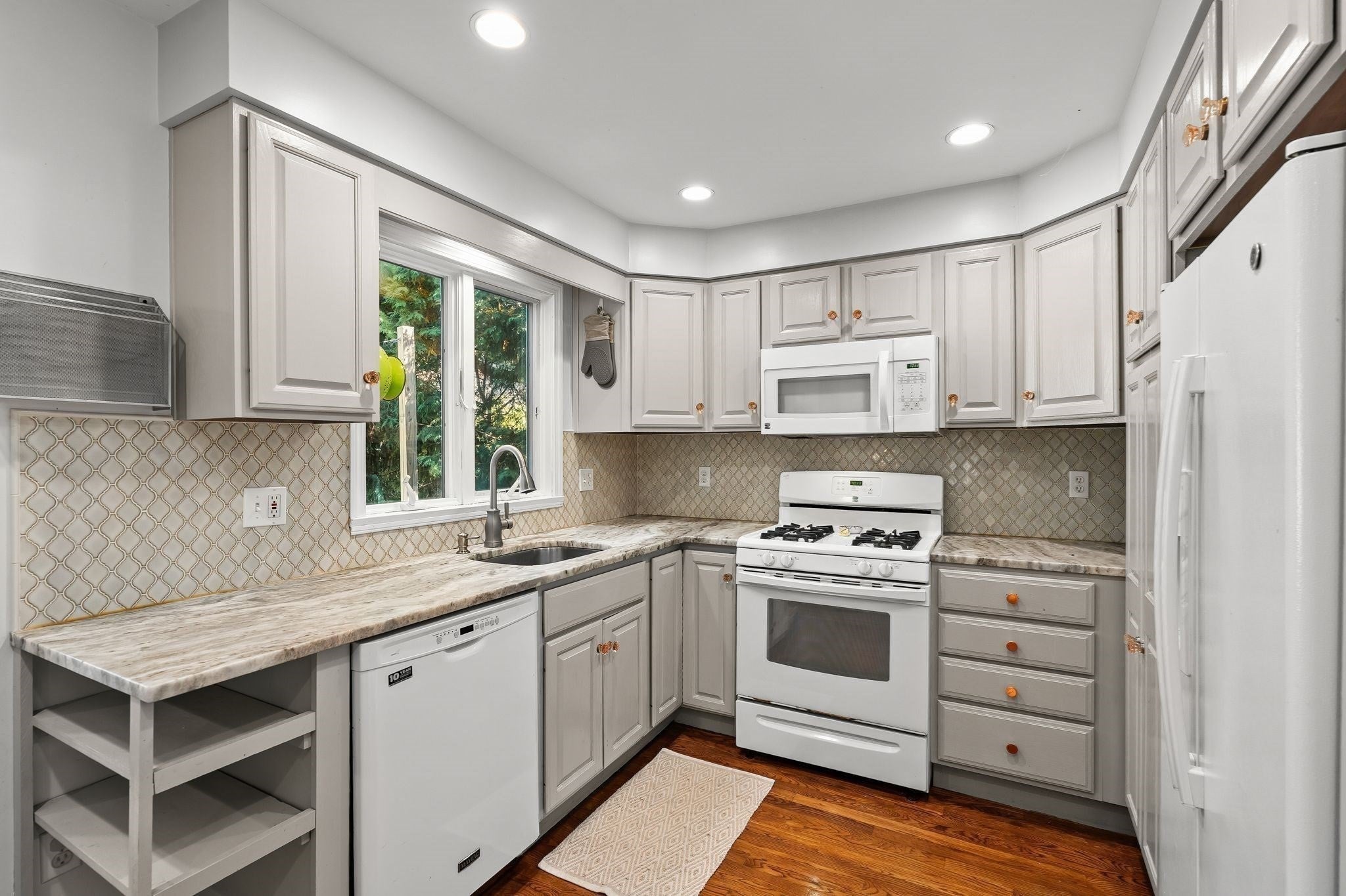 170 Mystic St Ext, Medford, MA, 170 Mystic St Ext, Medford, MA Photo #14