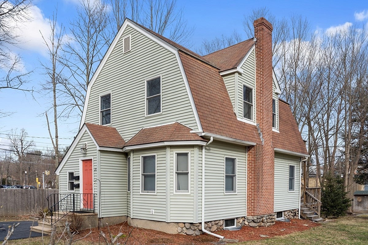 20 Holt Rd 2