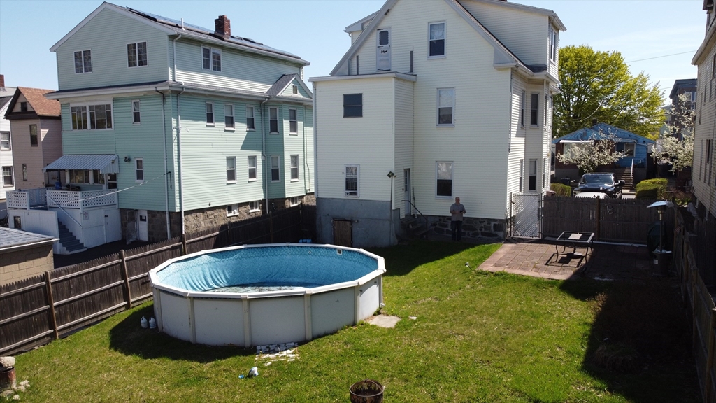 46 Irving St