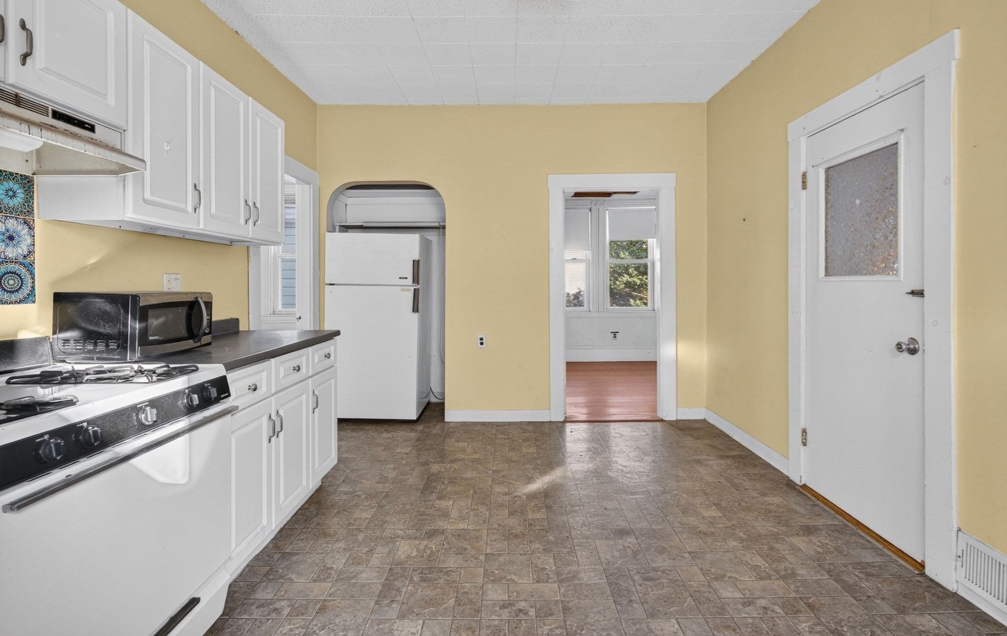 28 Gibbens St, Somerville, MA, 28 Gibbens St, Somerville, MA Photo #11