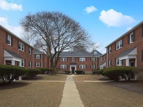 932 Massachusetts Ave. 1 Arlington MA 02476