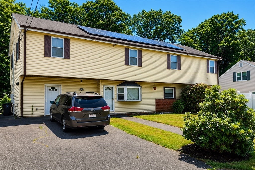 141 Lester Rd