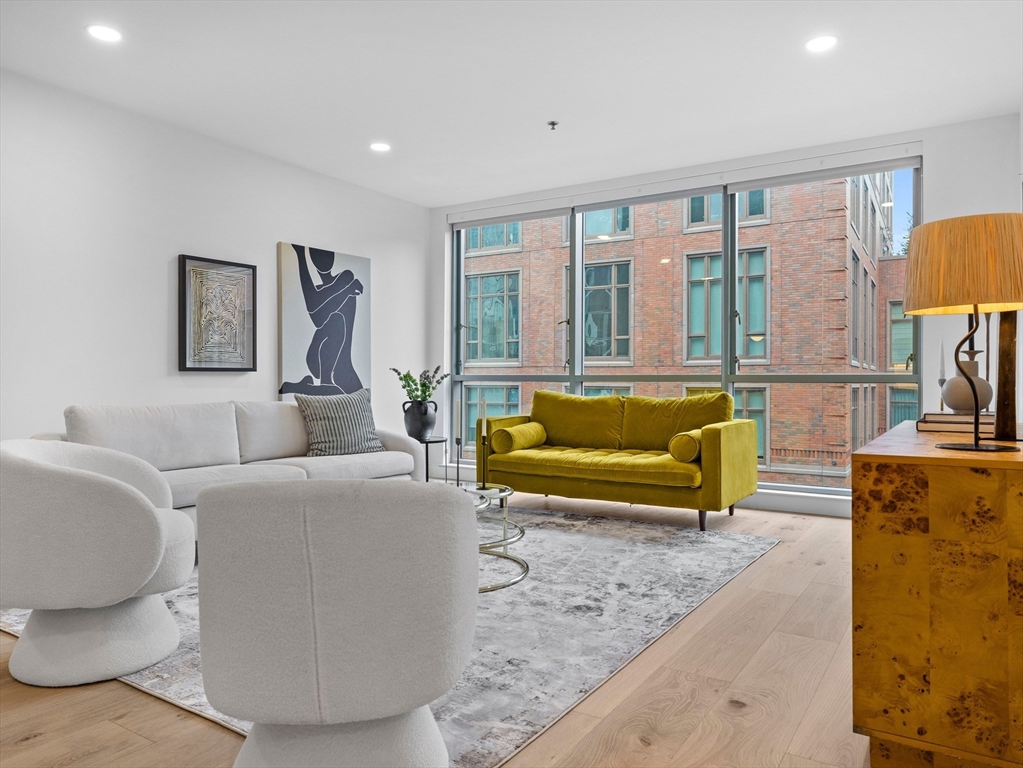 234 Causeway St 801