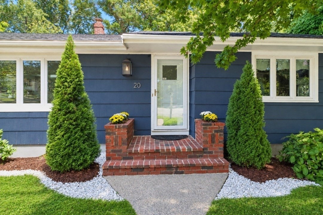 20 Viking Rd, Saugus, MA, 20 Viking Rd, Saugus, MA Photo #3