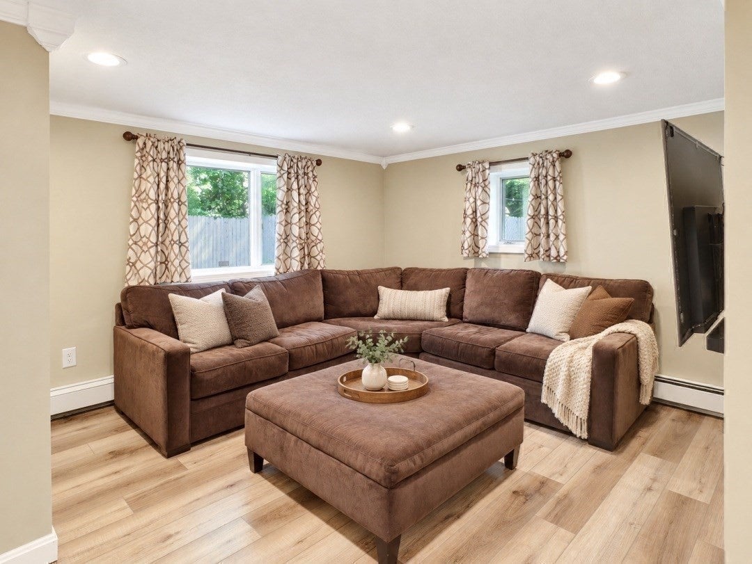 20 Viking Rd, Saugus, MA, 20 Viking Rd, Saugus, MA Photo #26