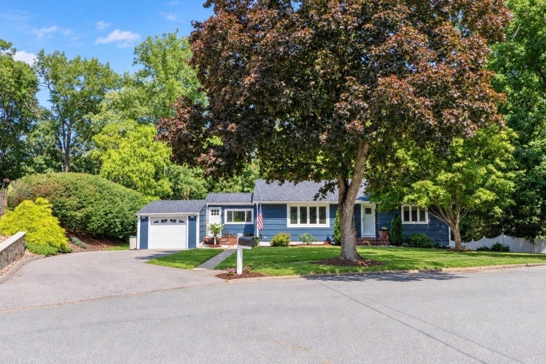20 Viking Rd, Saugus, MA, 20 Viking Rd, Saugus, MA Photo #2