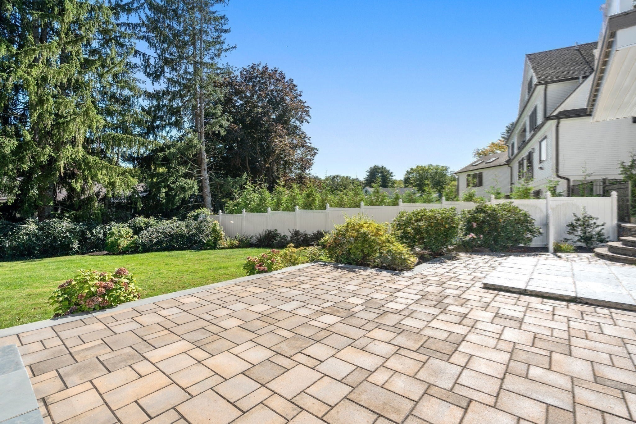 67 Crestview Road, Belmont, MA, 67 Crestview Road, Belmont, MA Photo #38