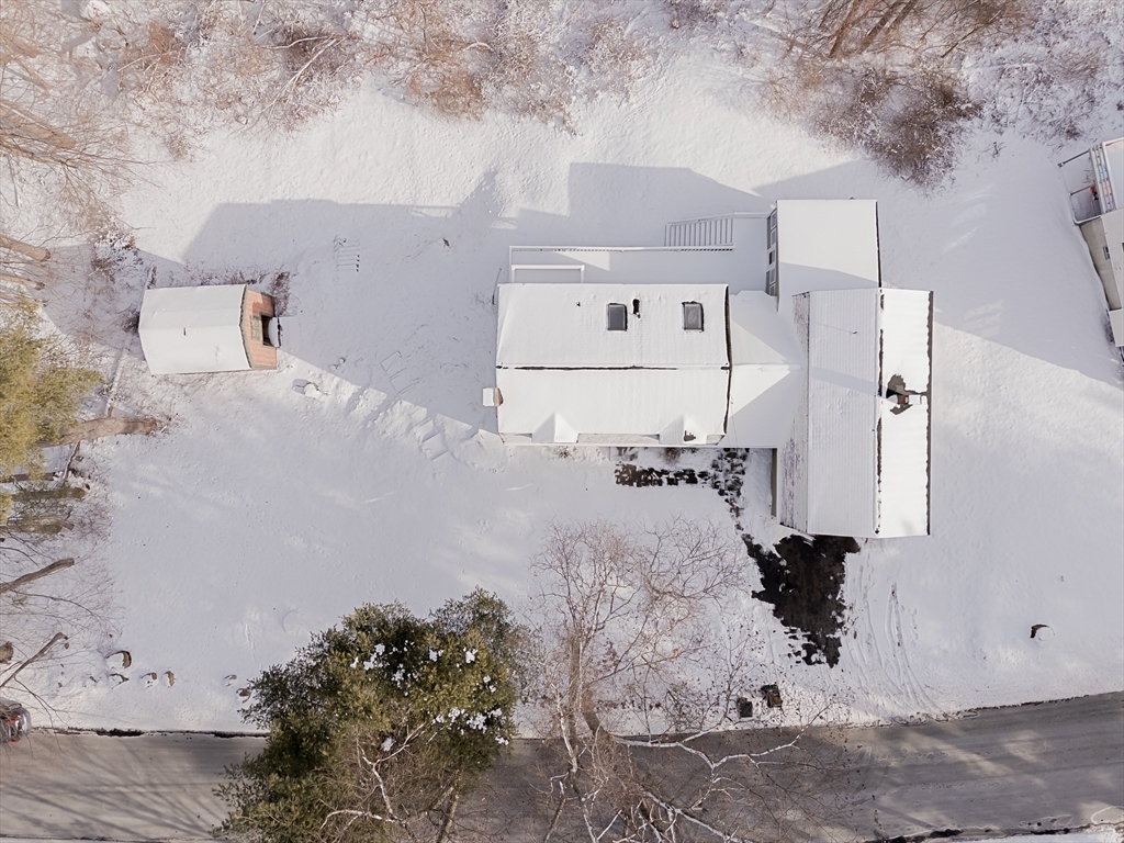 242 Monson Turnpike Rd