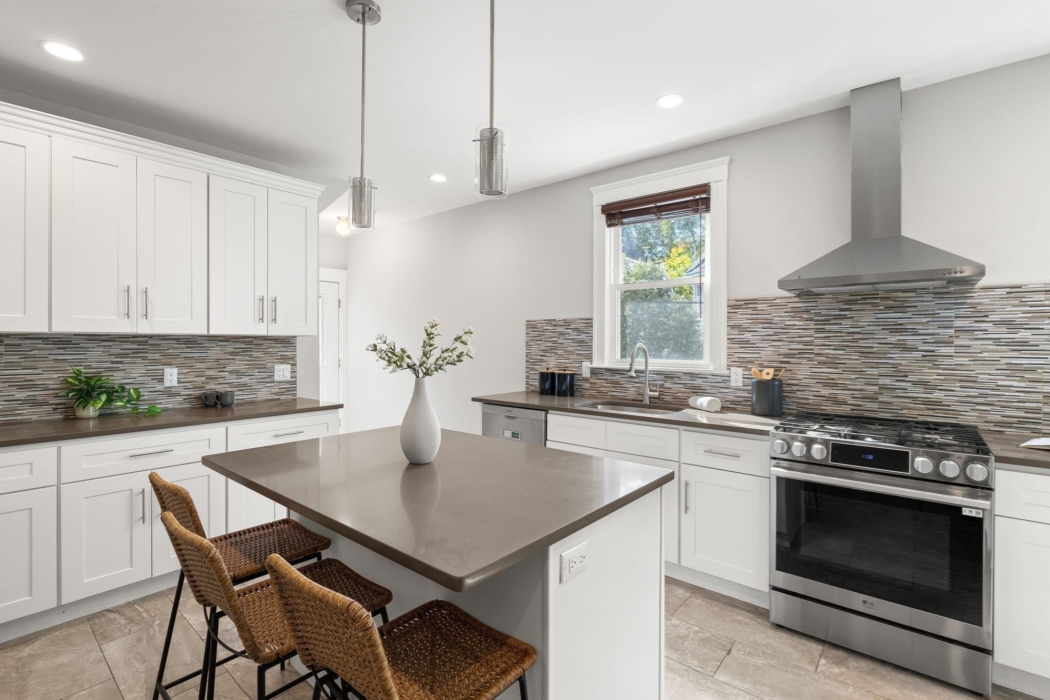 580 High Street #1, Medford, MA, 580 High Street #1, Medford, MA Photo #15