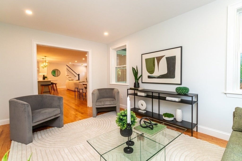 22 Bellevue St #2, Boston, MA Photo #13