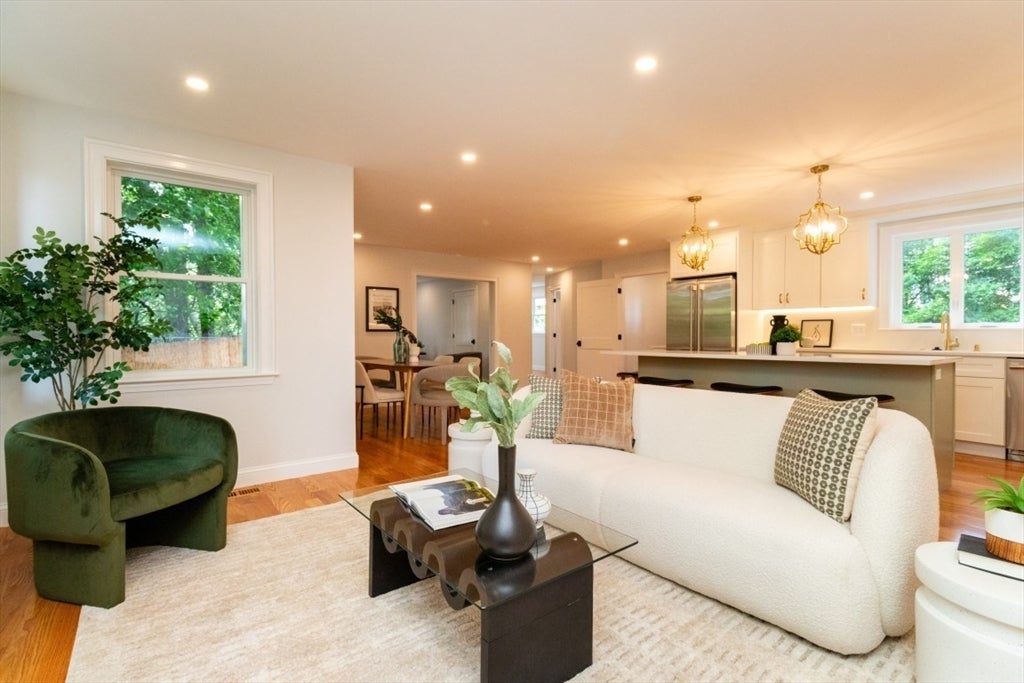 22 Bellevue St #2, Boston, MA Photo #15